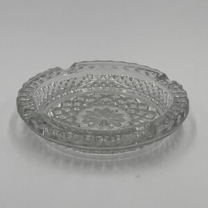 Vintage Anchor Hocking Wexford Round Heavy Clear Crystal Ashtray  5.5”D